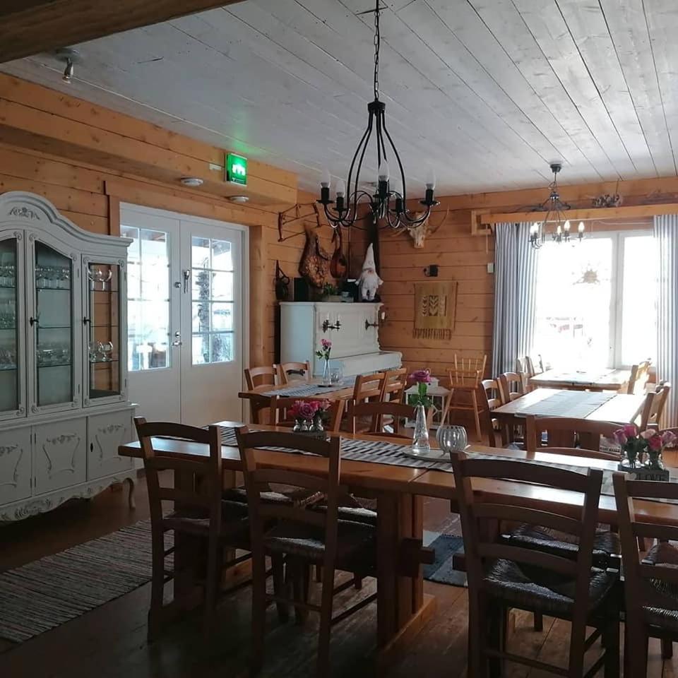 Santa'S Little Village - Hotel Uitonniemi Kemijärvi المظهر الخارجي الصورة